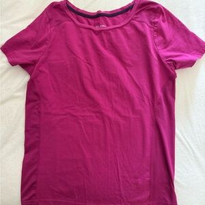 Merona Fuchsia Short Sleeve Tee